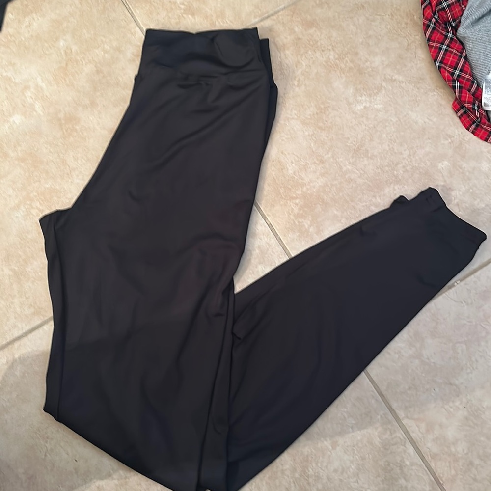 By Egris scrunch leggings